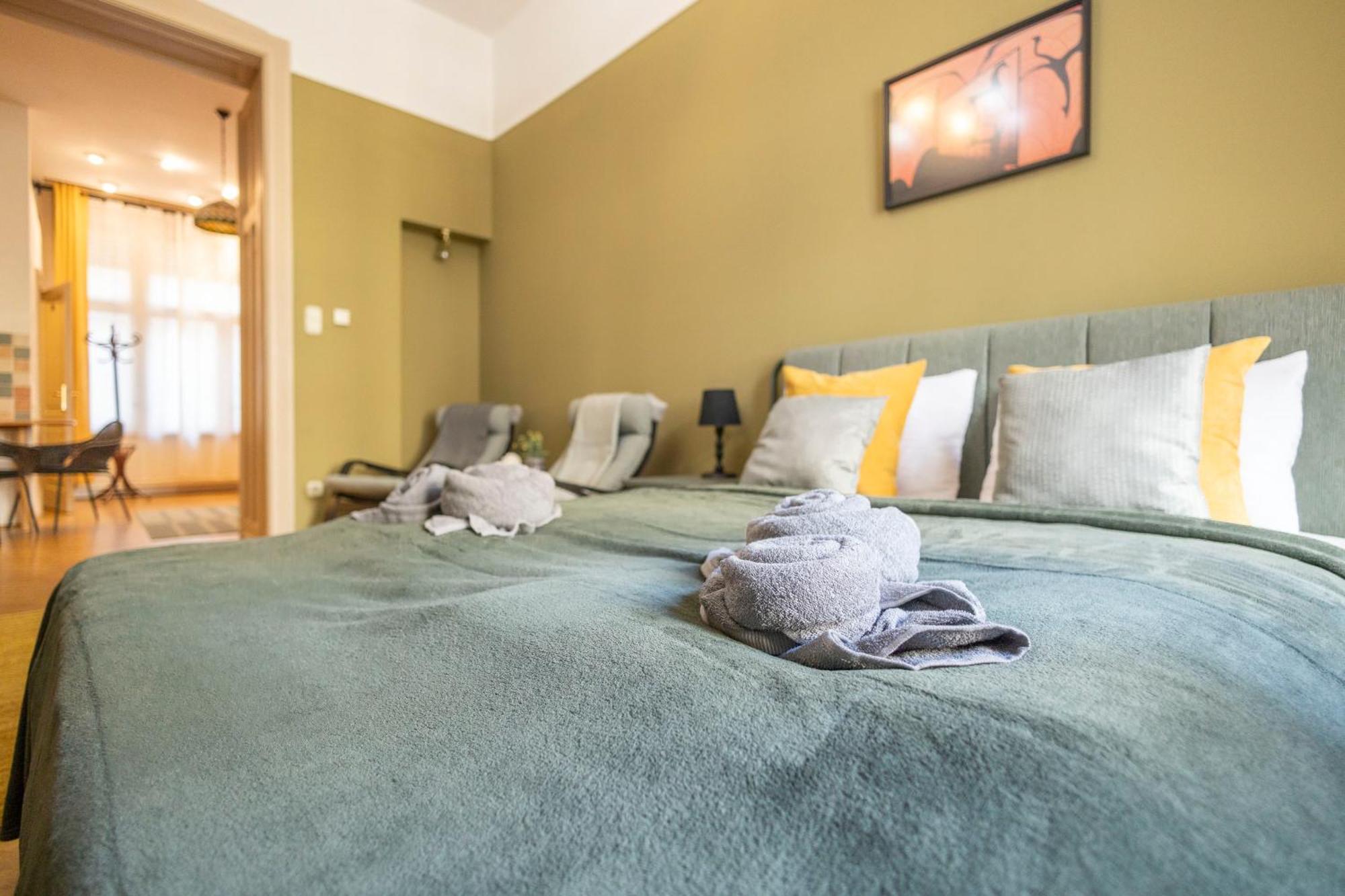 The Olive Home بودابست المظهر الخارجي الصورة